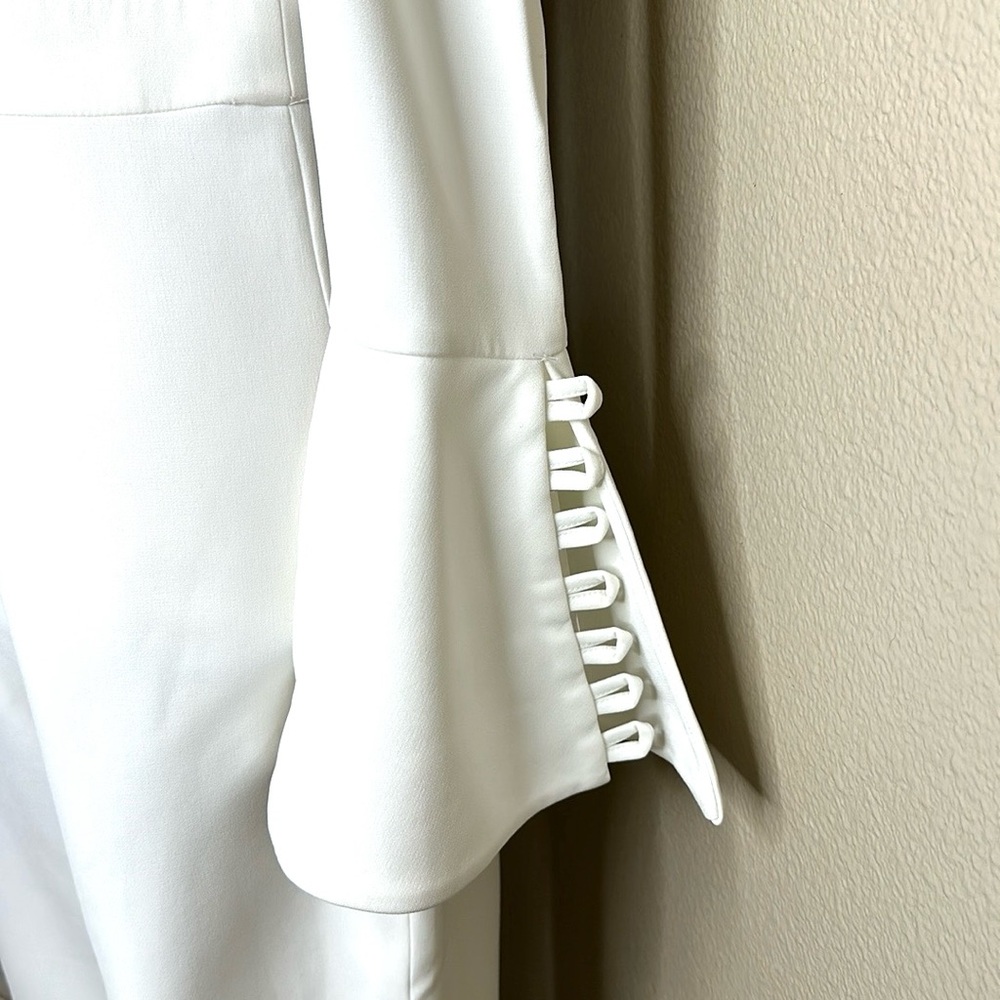 EUC Alexis Bali button bell sleeve white jumpsuit Shoulder Cutout women’s Small - Picture 10 of 10
